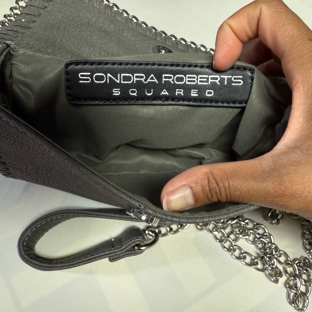 Sondra Roberts Gray Chain Strap Clutch - Picture 5 of 6